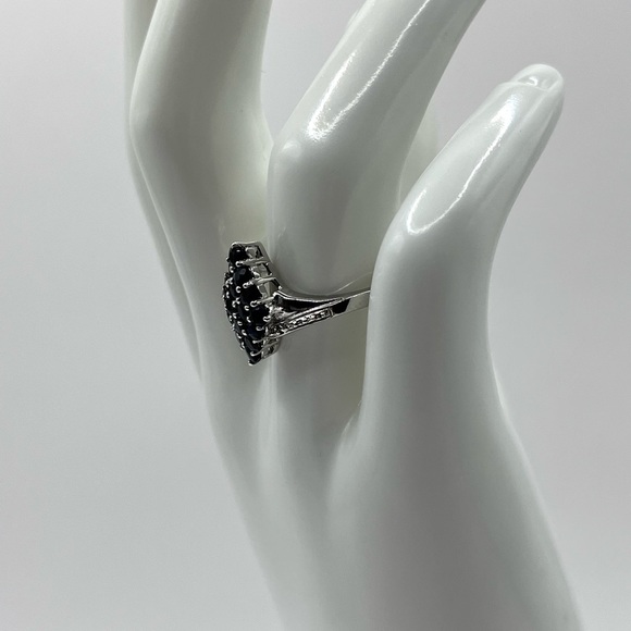 1.00 CT Natural Blue Sapphire Custom Sterling Silver Ring - Picture 5 of 6